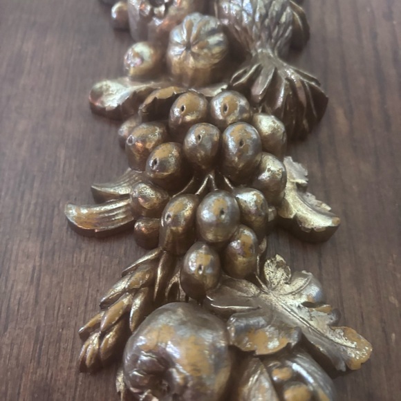 2 Vintage Hollywood Regency Gilded Wall Decor Plaque Syroco Wood Fruits 50's MCM - Picture 5 of 8